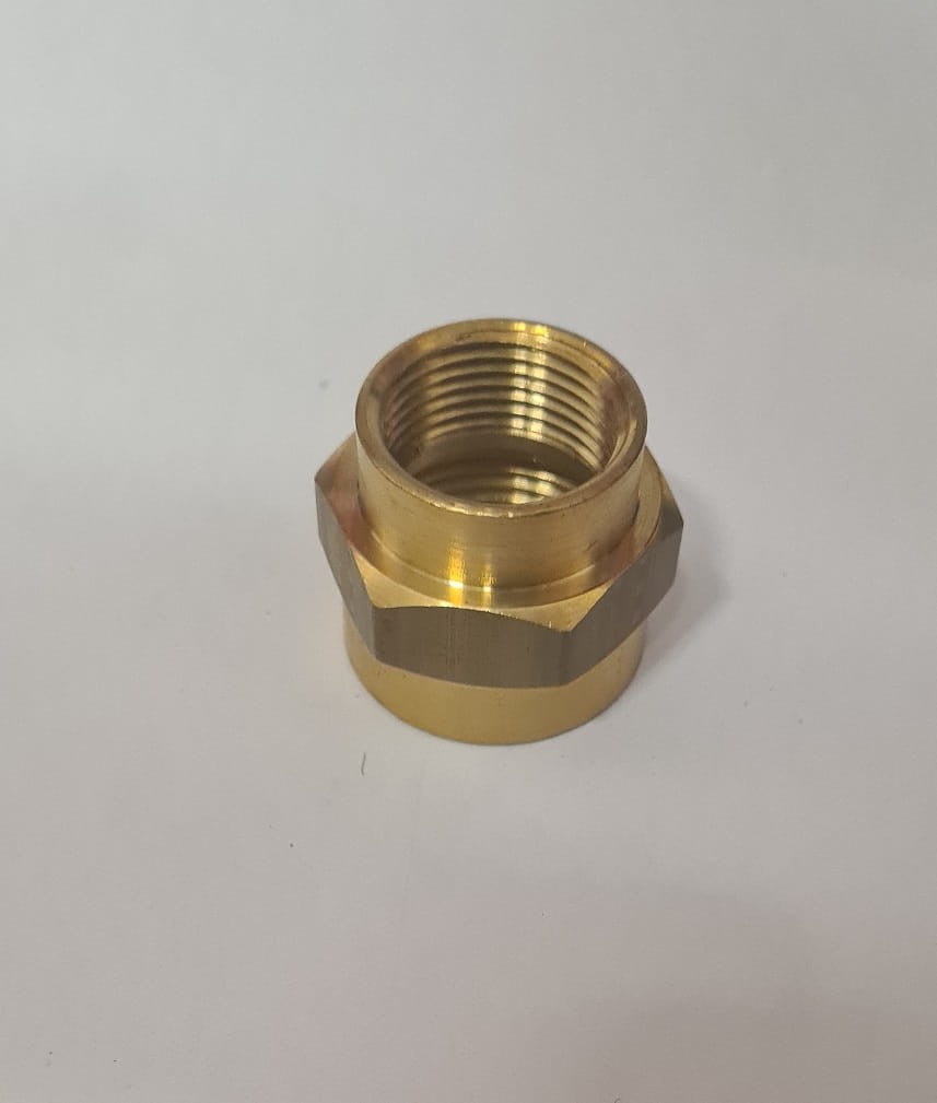 Mufa G 1" X G 3/4" mosiężna