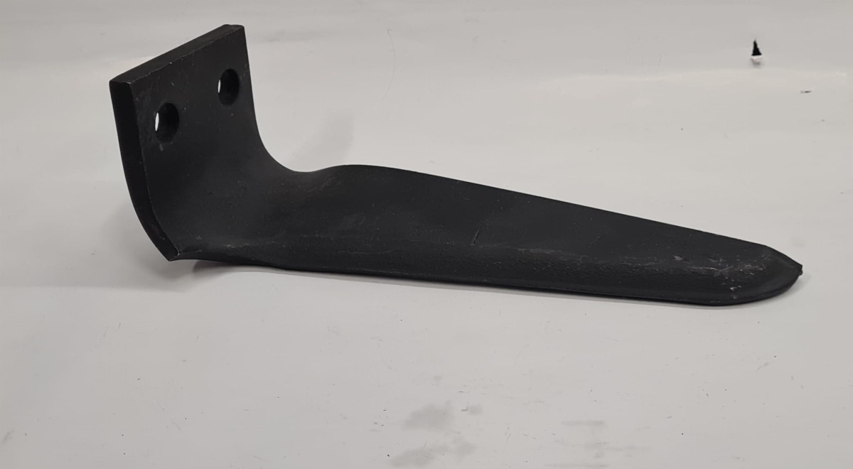 Ząb brony aktywnej Maschio prawy DC 90X12 D17 DX