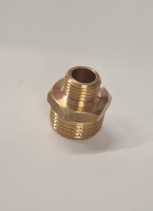 Nypel G 1/2" X G 1/4" mosiężny