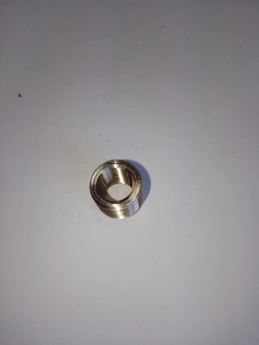Redukcja G 1/4" X M10 mosiężna