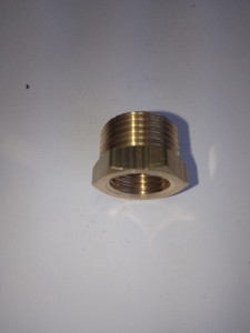 Redukcja G 3/8" X G 1/4" mosiężna