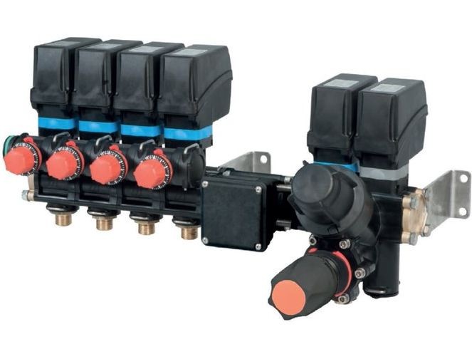 Elektrozawór Arag 881 4 sekcje z przepływomierzem Orion 5-100 l/min i filtrem