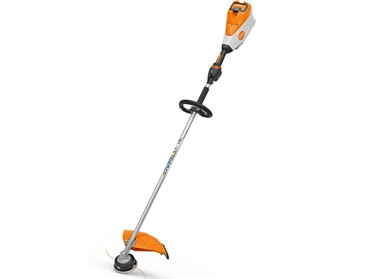 Kosa akumulatorowa Stihl FSA 135 z głowicą żyłkową AC C26-2