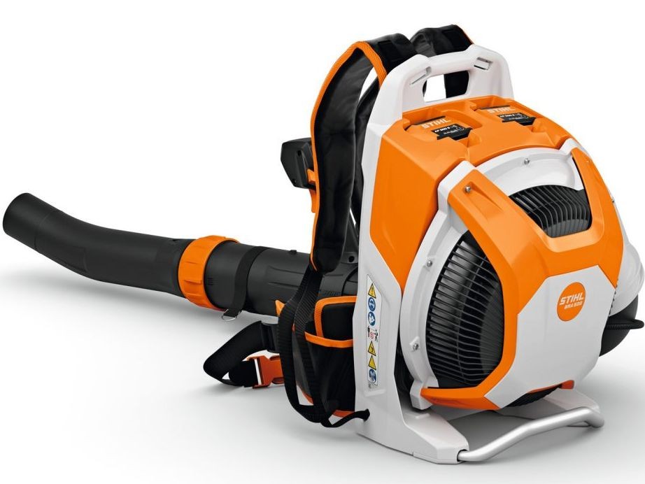 Dmuchawa akumulatorowa plecakowa Stihl BRA 500 (32 N)