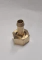 Końcówka węża D8 G 1/2" z nakrętką sześciokątną klucz 24